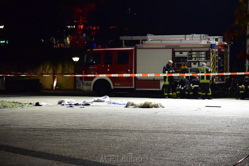 Einsatz BF Messerstecherei Koeln Neustadt Nord Eberplatz Platzmitte P067.JPG - Miklos Laubert